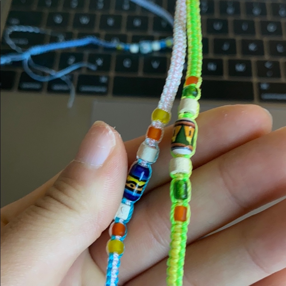 Bracelet Set PERFECT CONDITION - Picture 4 of 4